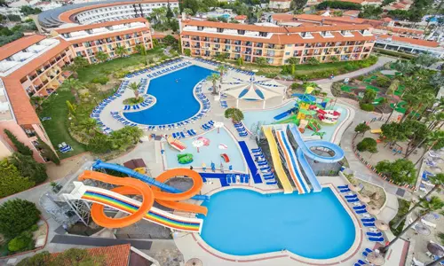 هتل افسیا هالیدی بیچ کوش آداسی